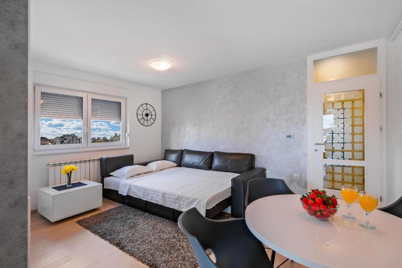 Apartment Zagreb, 0-24, Self Service Check-In, Free Parking Exterior foto